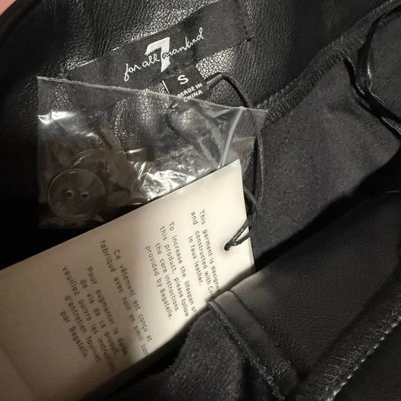 7 For All Mankind Faux Leather Cargo Midi Skirt With Slit Black Size Small - Picture 6 of 7